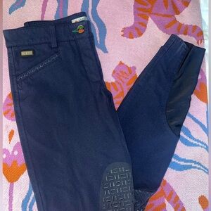 IAGO IT40 navy breeches with pocket detail